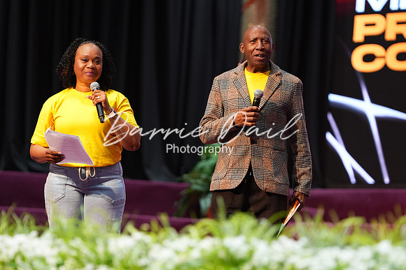 Prayer Con Day 2_094