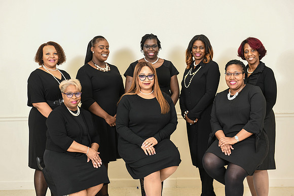 B85_4949