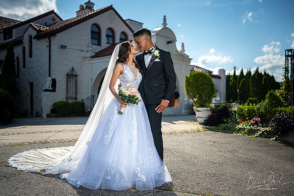Douglaston Manor